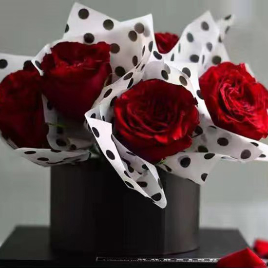 MYHC-58 Dot-Lined Cotton Flower Wrapping Paper