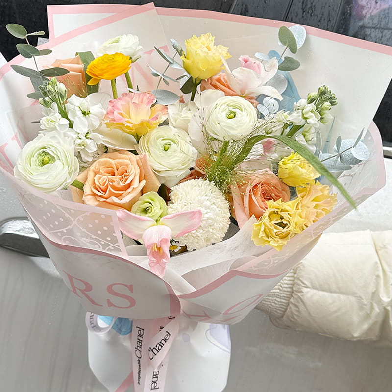 Makinis na texture na pambalot ng bulaklak na papel