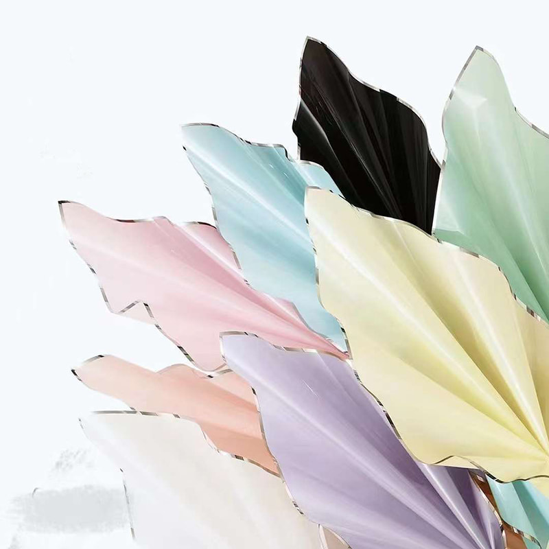 Silver ion water-glossy film flower wrapping paper