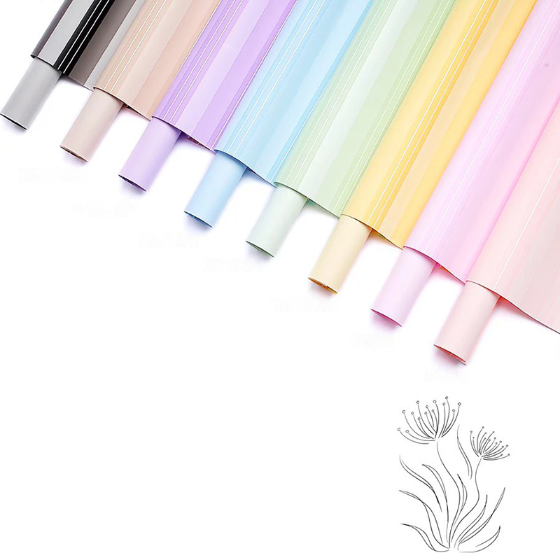 Hindi tinatablan ng tubig na double-sided coated flower wrapping paper