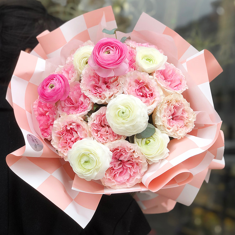 Dalawang kulay na checkered bouquet wrapping paper