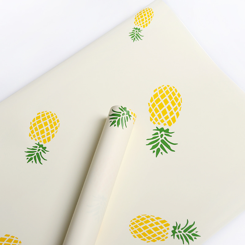 Simple fruit pattern bouquet wrapping paper