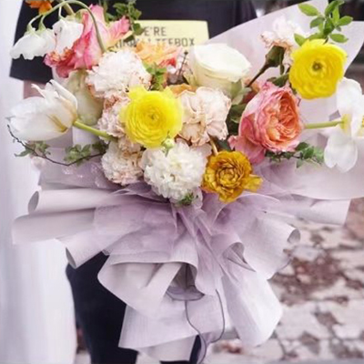 Simple Textured Bouquet Wrapping Paper