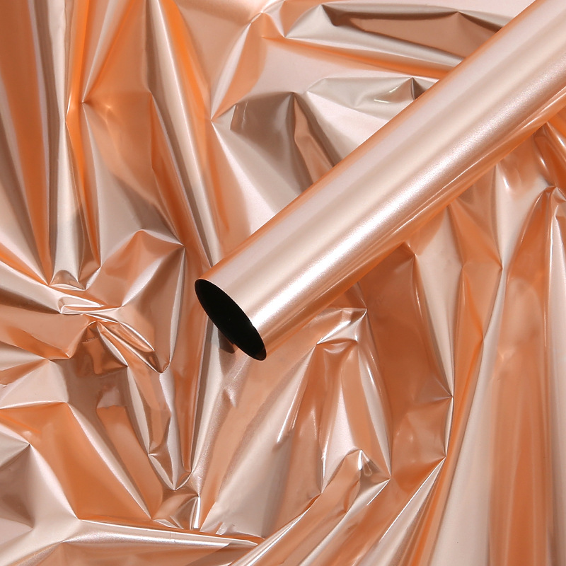 Solid-Color Mirrored Bouquet Wrapping Paper