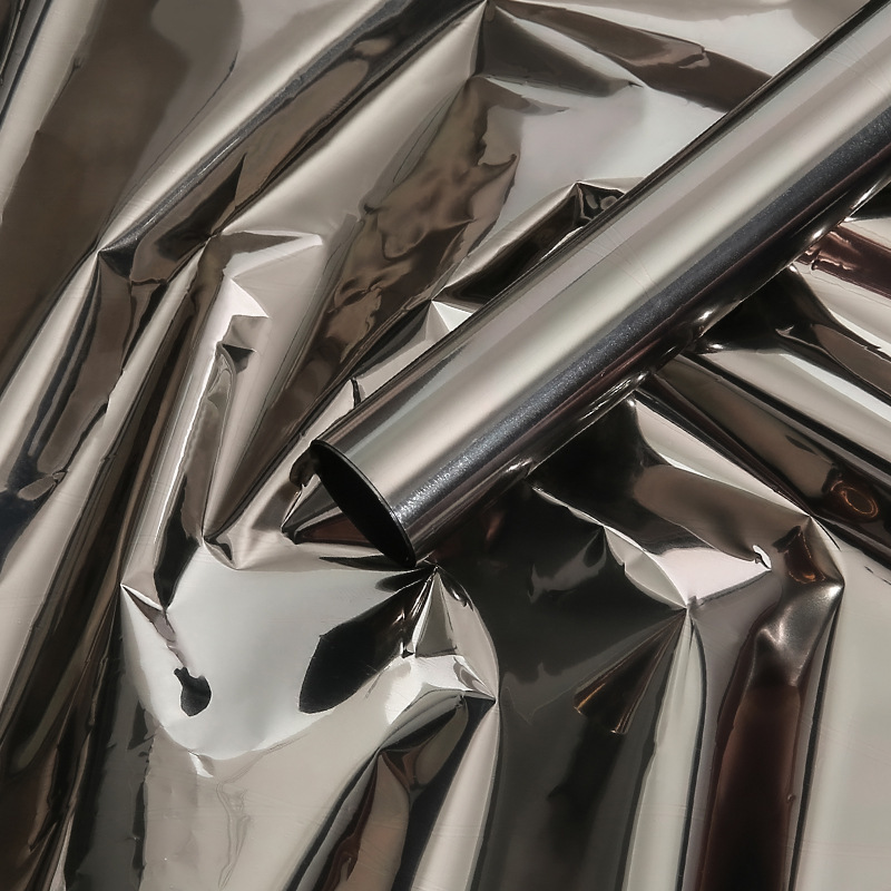 Solid-Color Mirrored Bouquet Wrapping Paper