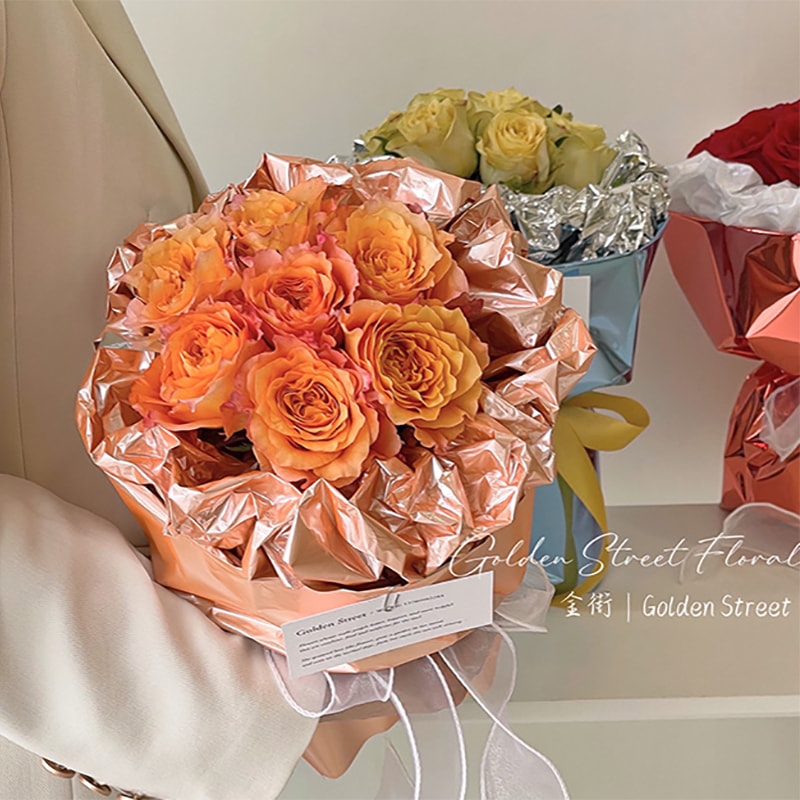 Solid-Color Mirrored Bouquet Wrapping Paper